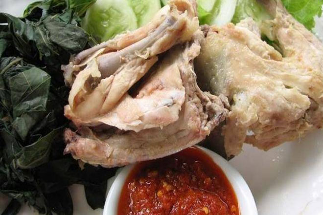 Resep dan Cara Masak Ayam Pop ala Rumah Makan Padang