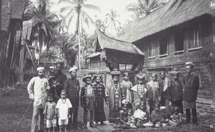 Benarkah Nenek Moyang Orang Minangkabau Berasal dari Balik Gunung Marapi?